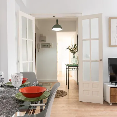 Nayber Gavia - Nuevo Y Centrico En Appartement *